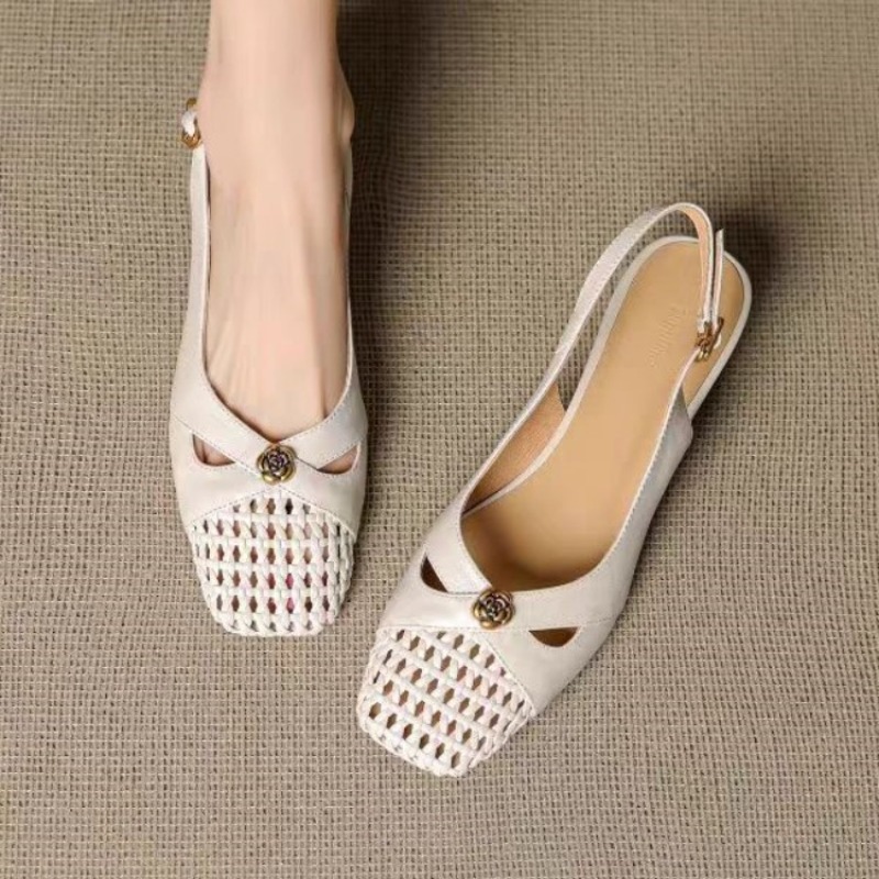 Women Shoes Mules - Damessandalen met gesloten neus in Franse