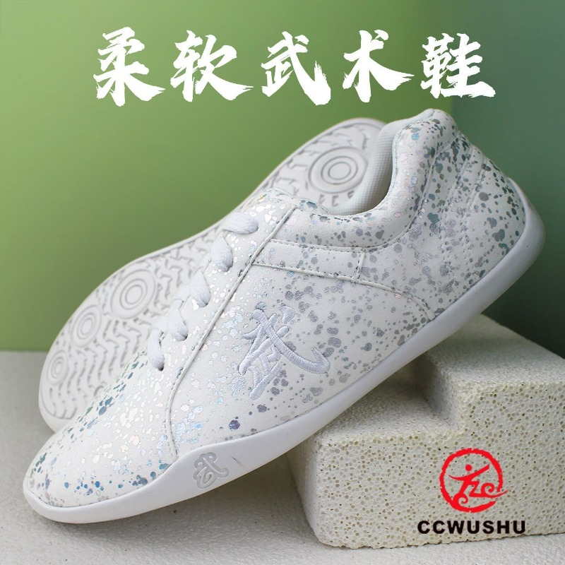2026 Nieuwe Vechtsport Schoene - Women'S Shoes Vs Men'S Size recensie en prijs